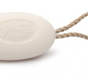 Мыло на веревке с био молочком козы 200 гр. Мыло на веревке с био молочком козы 200 гр.